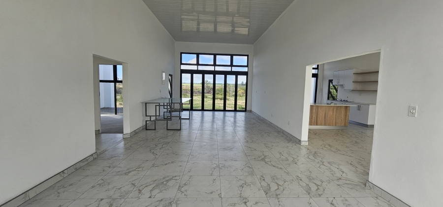 5 Bedroom Property for Sale in Hopefield Western Cape